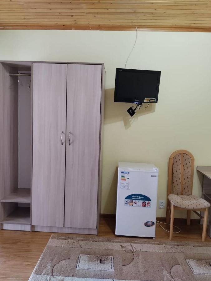 Hotel В Гостях На Иссык-Куле Cholpon-Ata Exterior foto