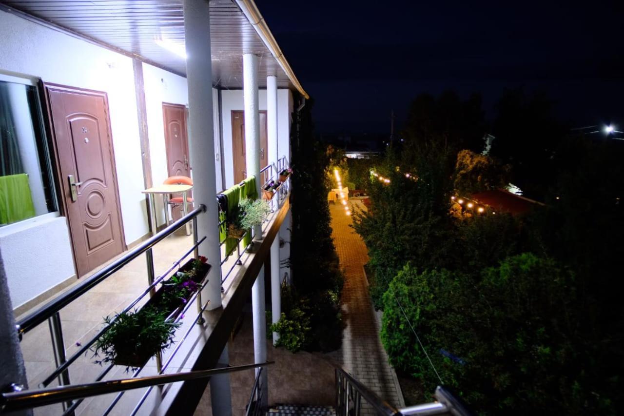 Hotel В Гостях На Иссык-Куле Cholpon-Ata Exterior foto